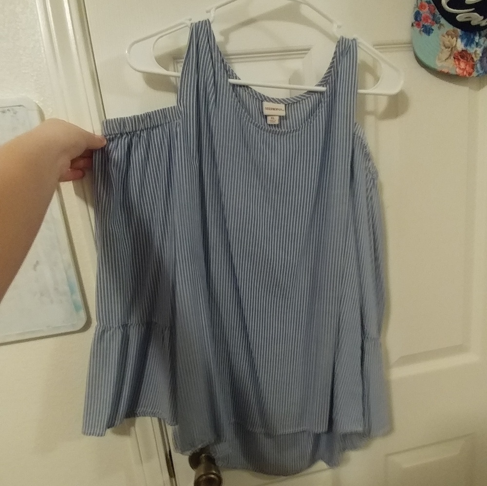 Striped off sholder blouse